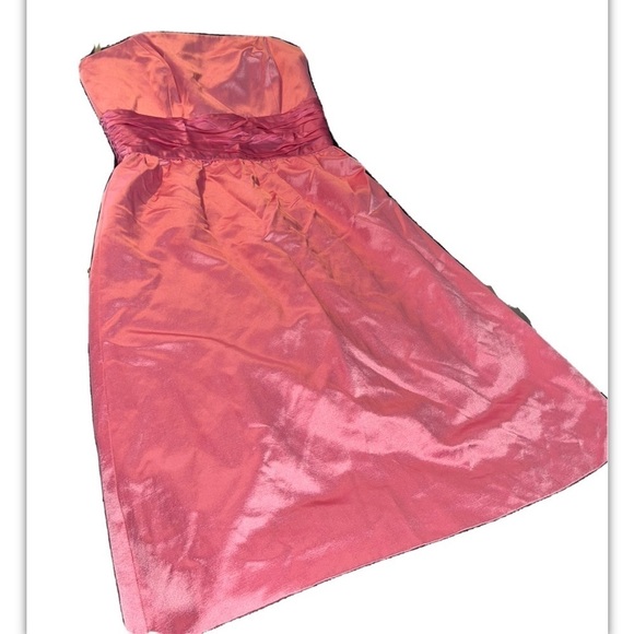 Lily Pulitzer Pink Satin Strapless Dress Sz 8 Ruffled Waisted Zip Closure - Picture 4 of 10